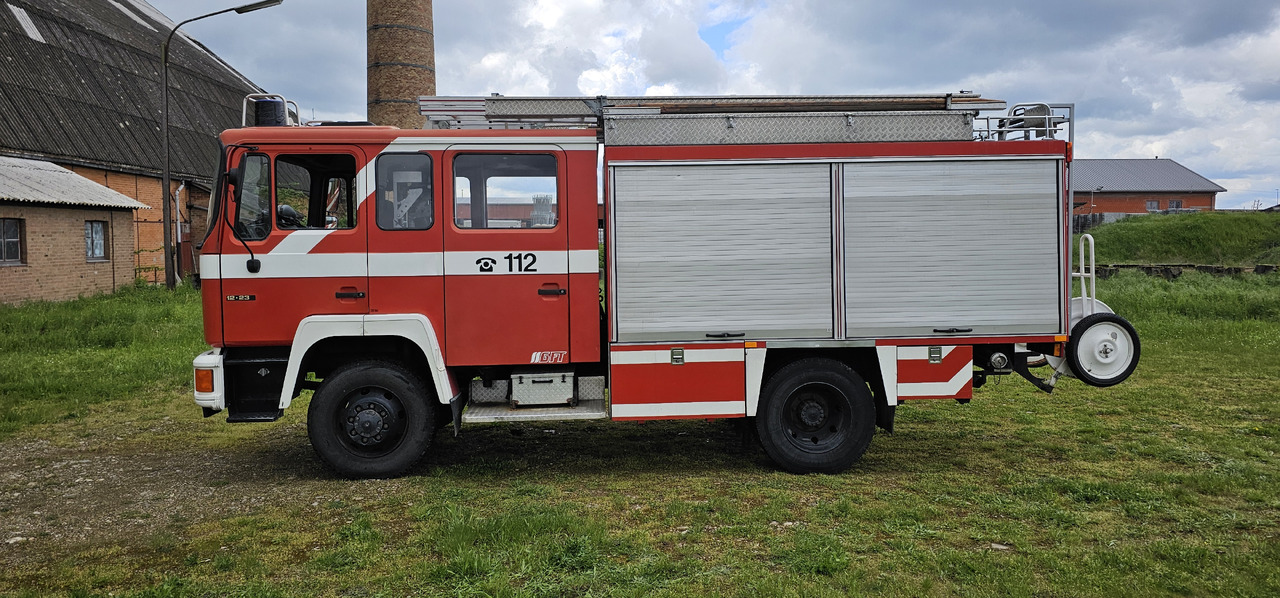 MAN 12.232 Feuerwehr Firetruck Autobomba - Fire engine: picture 4 MAN 12.232 Feuerwehr Firetruck Autobomba - Fire engine: picture 4