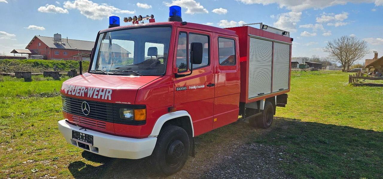 Mercedes-Benz Feuerwehr 609 105km/h Oldtimer Campervan - Fire engine: picture 2 Mercedes-Benz Feuerwehr 609 105km/h Oldtimer Campervan - Fire engine: picture 2