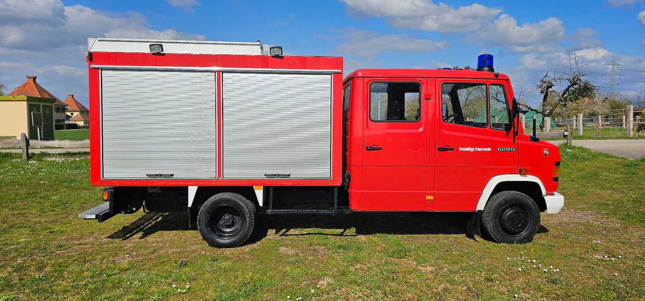 Mercedes-Benz Feuerwehr 609 105km/h Oldtimer Campervan - Fire engine: picture 5 Mercedes-Benz Feuerwehr 609 105km/h Oldtimer Campervan - Fire engine: picture 5