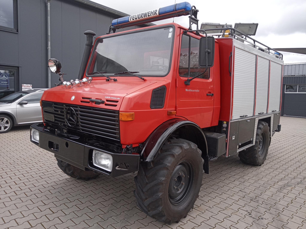 Mercedes Benz Unimog U1300L Unimog Firetruck - Fire engine: picture 2 Mercedes Benz Unimog U1300L Unimog Firetruck - Fire engine: picture 2