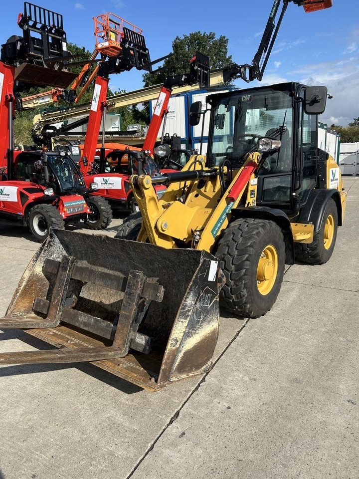 CAT 906 (9145)  - Compact loader: picture 3 CAT 906 (9145)  - Compact loader: picture 3