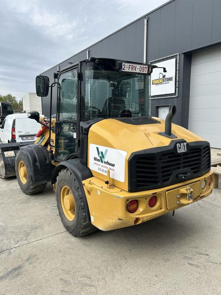 Compact loader CAT 906M (8758): picture 10