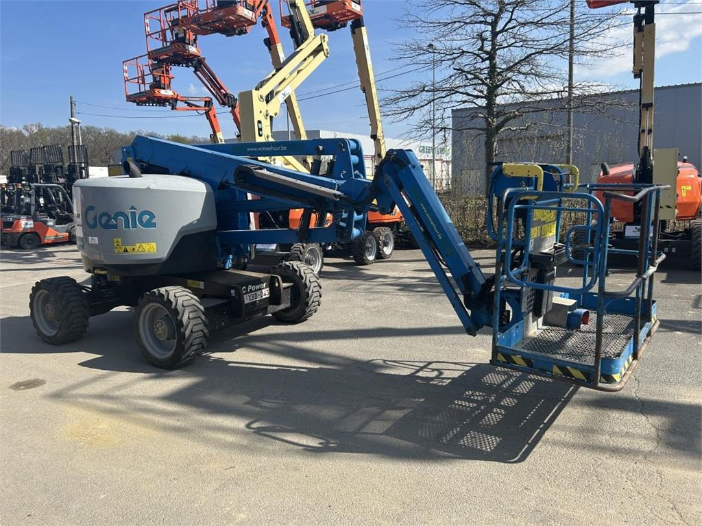 Genie Z-45/25XC (3204) - Articulated boom lift: picture 3 Genie Z-45/25XC (3204) - Articulated boom lift: picture 3