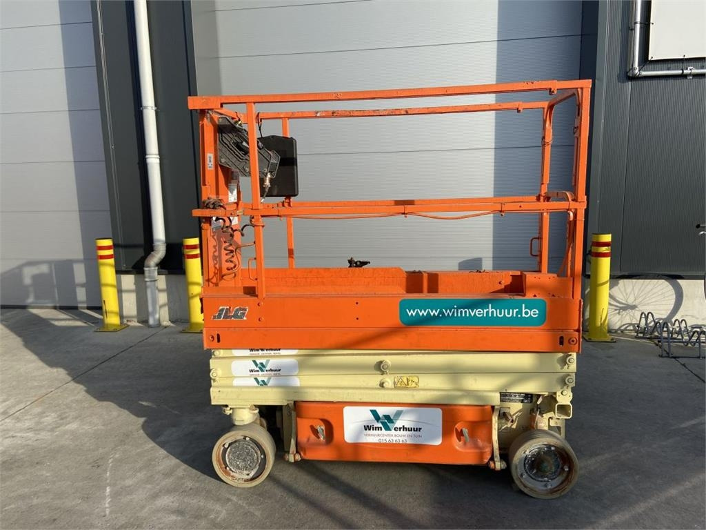 JLG 1930ES (4520) - Scissor lift: picture 2 JLG 1930ES (4520) - Scissor lift: picture 2