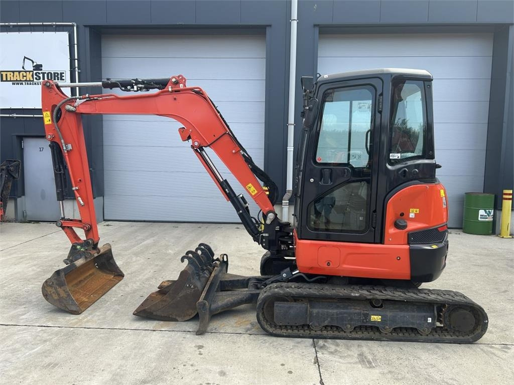 Kubota U36-4 (7398) - Mini excavator: picture 1 Kubota U36-4 (7398) - Mini excavator: picture 1