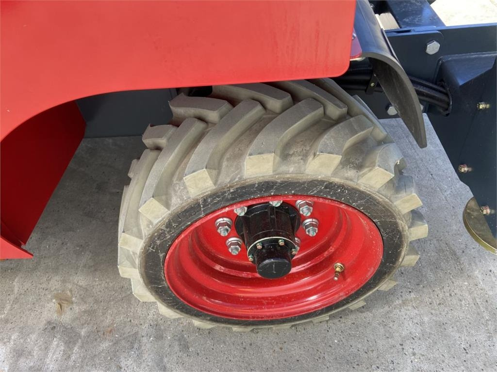 Scissor lift Magni ES1418RT (7940): picture 8