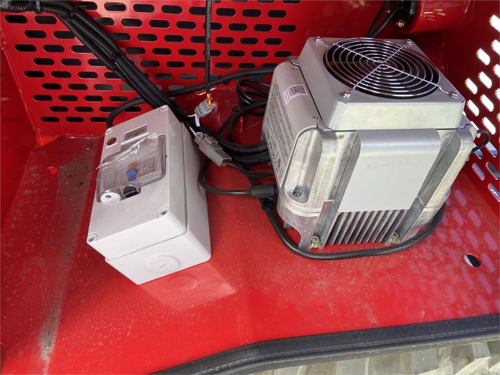 Scissor lift Magni ES1418RT (7940): picture 13