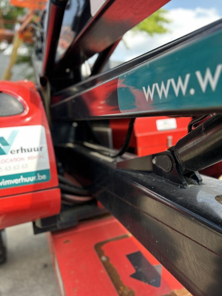 Articulated boom lift Manitou 200 ATJ RC ST5 (5612): picture 10