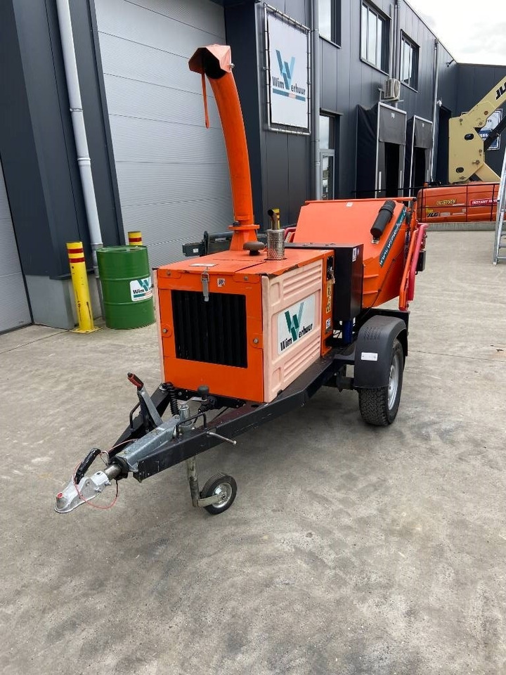 Timberwolf TW230/DHB - Wood chipper: picture 3 Timberwolf TW230/DHB - Wood chipper: picture 3