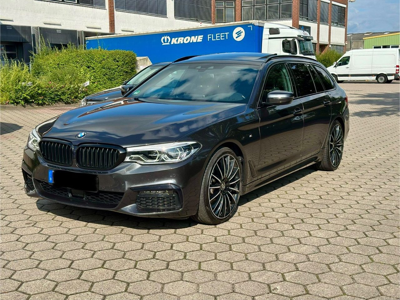 BMW M 540d xD Touring A*M Sport*HuD*20 Zoll*Pano*LED - Estate car: picture 5 BMW M 540d xD Touring A*M Sport*HuD*20 Zoll*Pano*LED - Estate car: picture 5