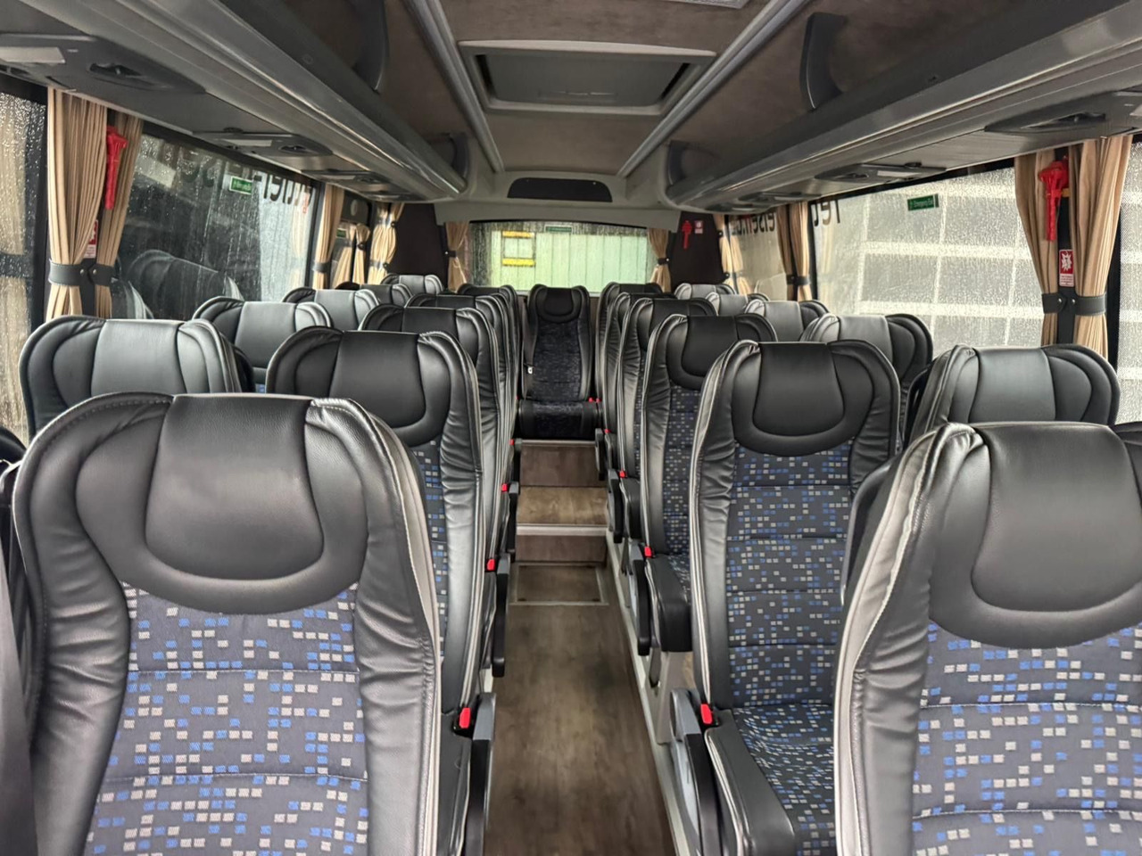 Iveco Atomic AN21 (wenig Km*7.2t) Rosero/ Rapido - Minibus, People carrier: picture 5 Iveco Atomic AN21 (wenig Km*7.2t) Rosero/ Rapido - Minibus, People carrier: picture 5