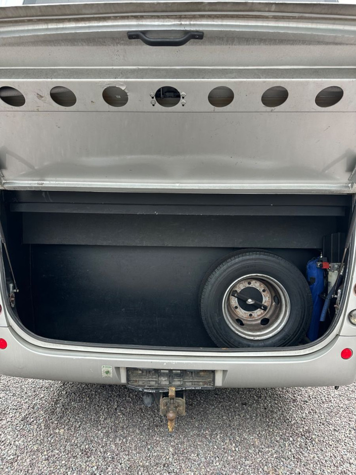 Iveco Kapena Tema 100 (32*Sitze*DE*TOP*Schalt) O510 Iveco Kapena Tema 100 , O 510, 818, Rapido - Minibus, People carrier: picture 3 Iveco Kapena Tema 100 (32*Sitze*DE*TOP*Schalt) O510 Iveco Kapena Tema 100 , O 510, 818, Rapido - Minibus, People carrier: picture 3