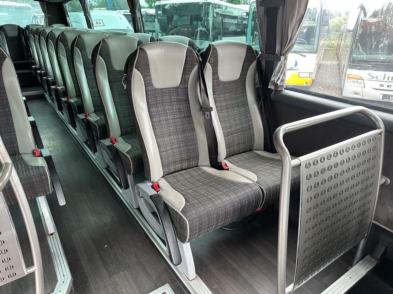 Mercedes-Benz Atego Unvi (DE*Klima*35 Sitze) O350 K/ Tourino - Minibus, People carrier: picture 5 Mercedes-Benz Atego Unvi (DE*Klima*35 Sitze) O350 K/ Tourino - Minibus, People carrier: picture 5