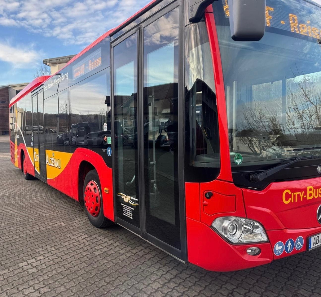 Mercedes-Benz O 530 C2 Citaro LE 260KW*Klimaanlage*Hybrid - City bus: picture 1 Mercedes-Benz O 530 C2 Citaro LE 260KW*Klimaanlage*Hybrid - City bus: picture 1
