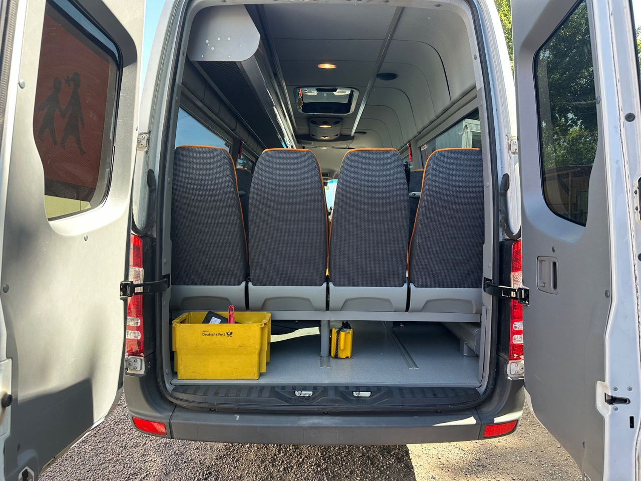 Mercedes-Benz Sprinter 516 CDi (DE*Klima*24 Sitze) - Minibus, People carrier: picture 3 Mercedes-Benz Sprinter 516 CDi (DE*Klima*24 Sitze) - Minibus, People carrier: picture 3