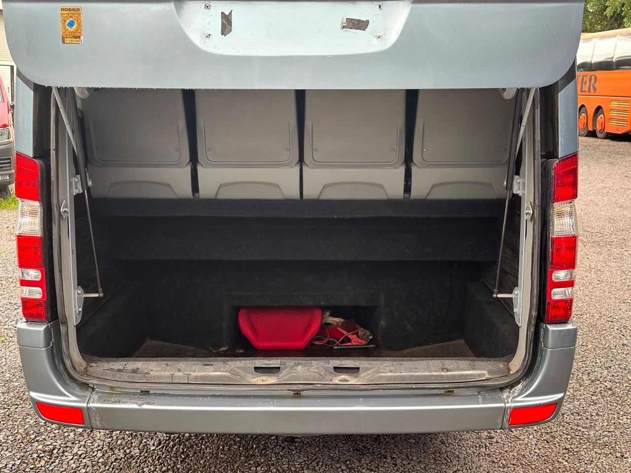 Mercedes-Benz Sprinter 516 CDi (DE*Klima*Reise) - Minibus, People carrier: picture 4 Mercedes-Benz Sprinter 516 CDi (DE*Klima*Reise) - Minibus, People carrier: picture 4