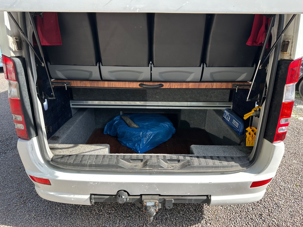 Mercedes-Benz Sprinter 519 CDi (DE*Klimaanlage*Reise*Schalt) - Minibus, People carrier: picture 4 Mercedes-Benz Sprinter 519 CDi (DE*Klimaanlage*Reise*Schalt) - Minibus, People carrier: picture 4