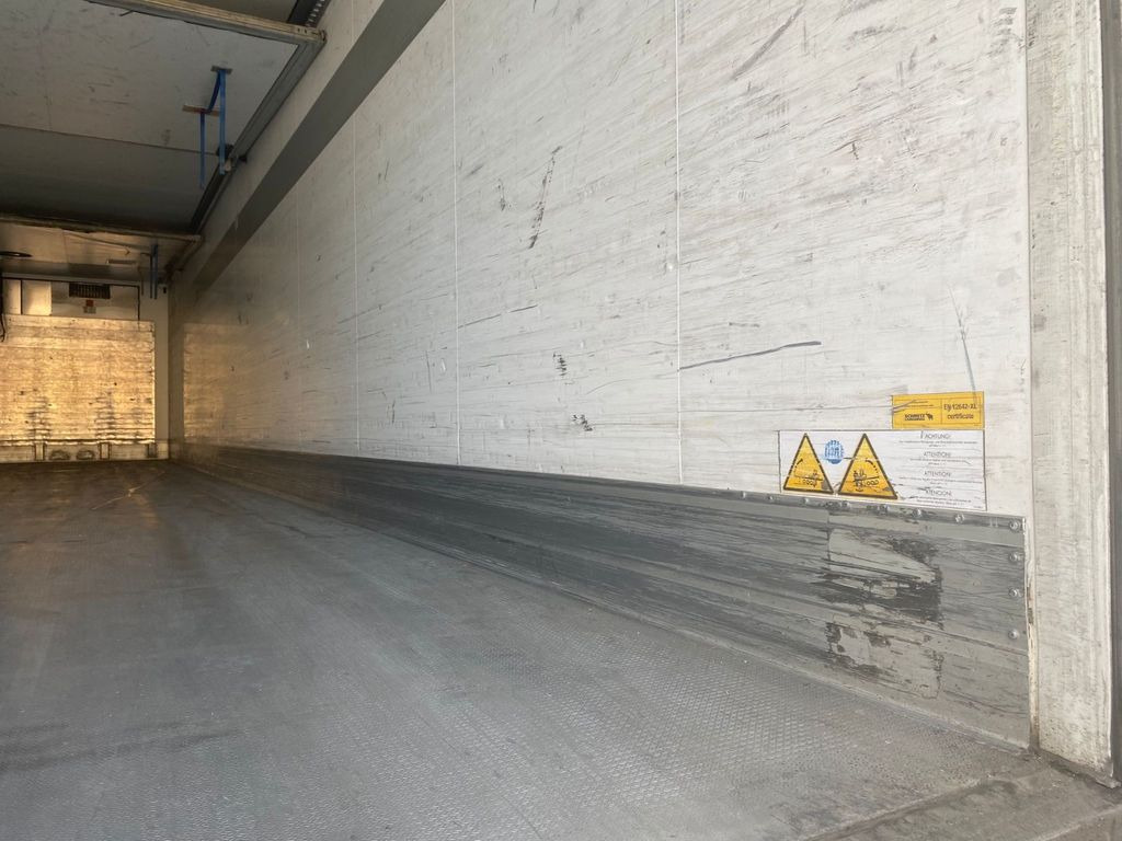 Schmitz Cargobull ThermoKing SKO 24/L FP-45 SLXi 300 Cool - Refrigerated semi-trailer: picture 5 Schmitz Cargobull ThermoKing SKO 24/L FP-45 SLXi 300 Cool - Refrigerated semi-trailer: picture 5