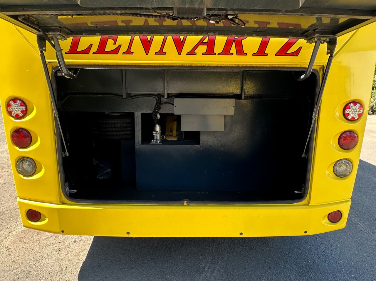 Temsa MD7 plus  (wenig Km*34 Sitze*DE) MD9 - Minibus, People carrier: picture 4 Temsa MD7 plus  (wenig Km*34 Sitze*DE) MD9 - Minibus, People carrier: picture 4