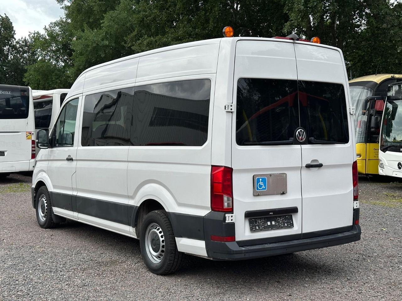 Volkswagen Crafter (PDC*StandHz.*Behinderten gerecht) - People carrier: picture 2 Volkswagen Crafter (PDC*StandHz.*Behinderten gerecht) - People carrier: picture 2