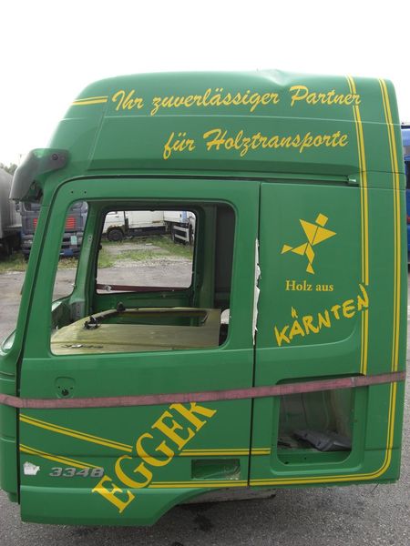 MERCEDES BENZ Actros MP2 Rohbau/Beschaedigt - Cab: picture 5 MERCEDES BENZ Actros MP2 Rohbau/Beschaedigt - Cab: picture 5